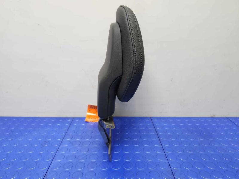 2018 Volvo S90 Headrest