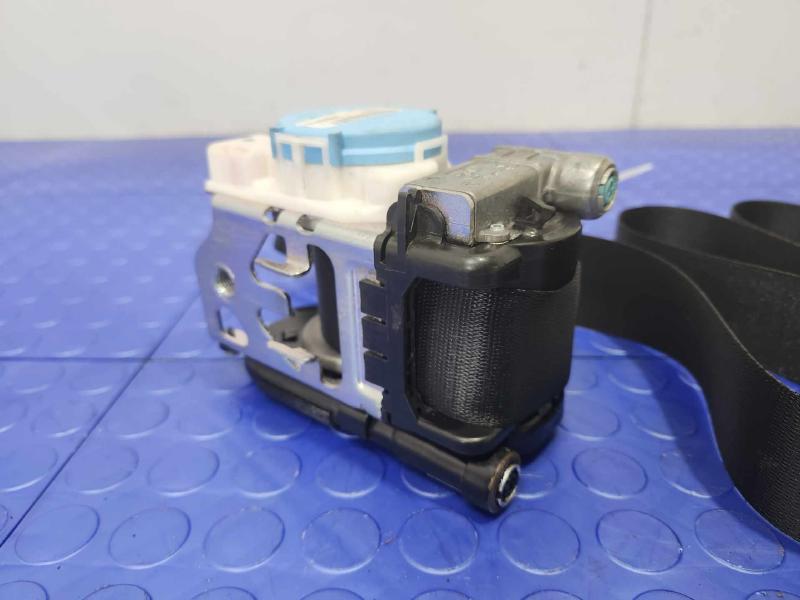 2014 Mercedes CLA-Class Front Seat Belt