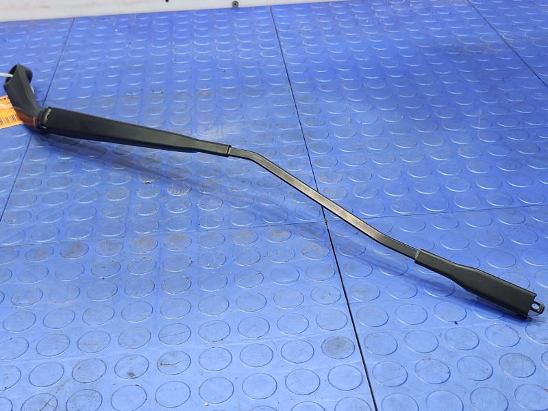 2021 Ford Explorer Wiper Arm