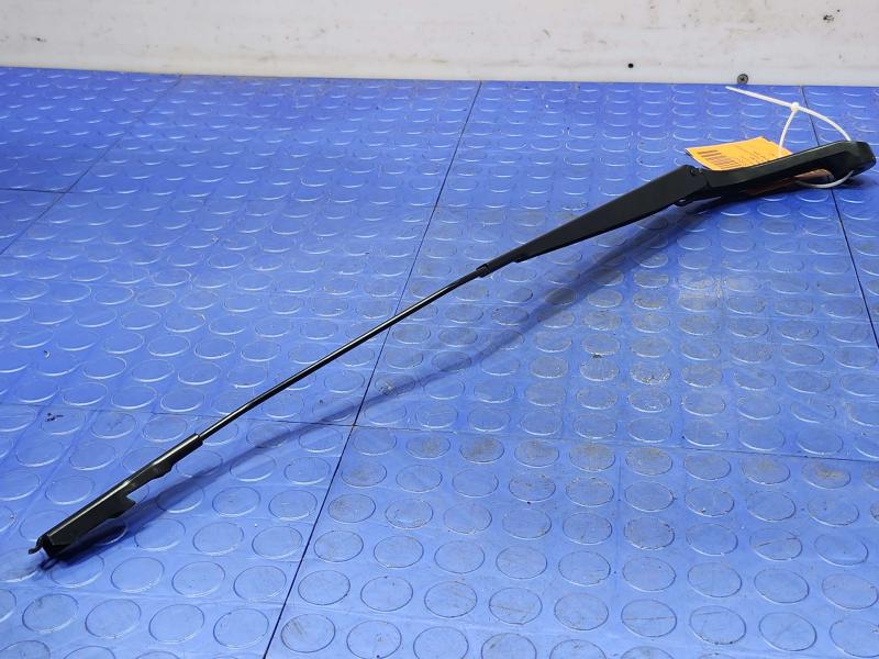 2021 Ford Explorer Wiper Arm
