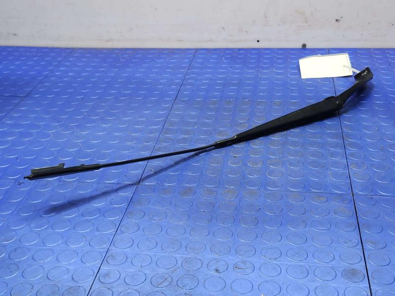 2021 Ford Explorer Wiper Arm