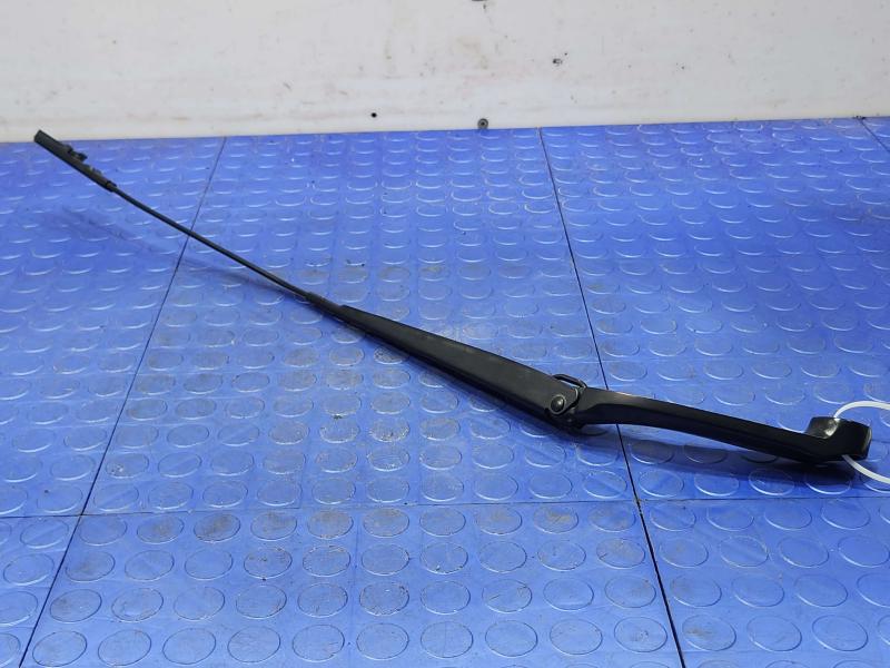 2021 Ford Explorer Wiper Arm