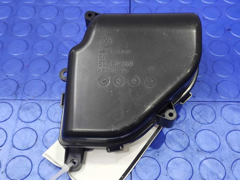 2013-2016 Volkswagen Jetta Hybrid Battery Cooling Air Duct OEM 5C6819869