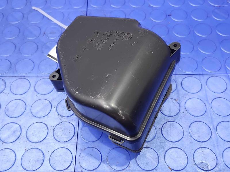 2013-2016 Volkswagen Jetta Hybrid Battery Cooling Air Duct OEM 5C6819869