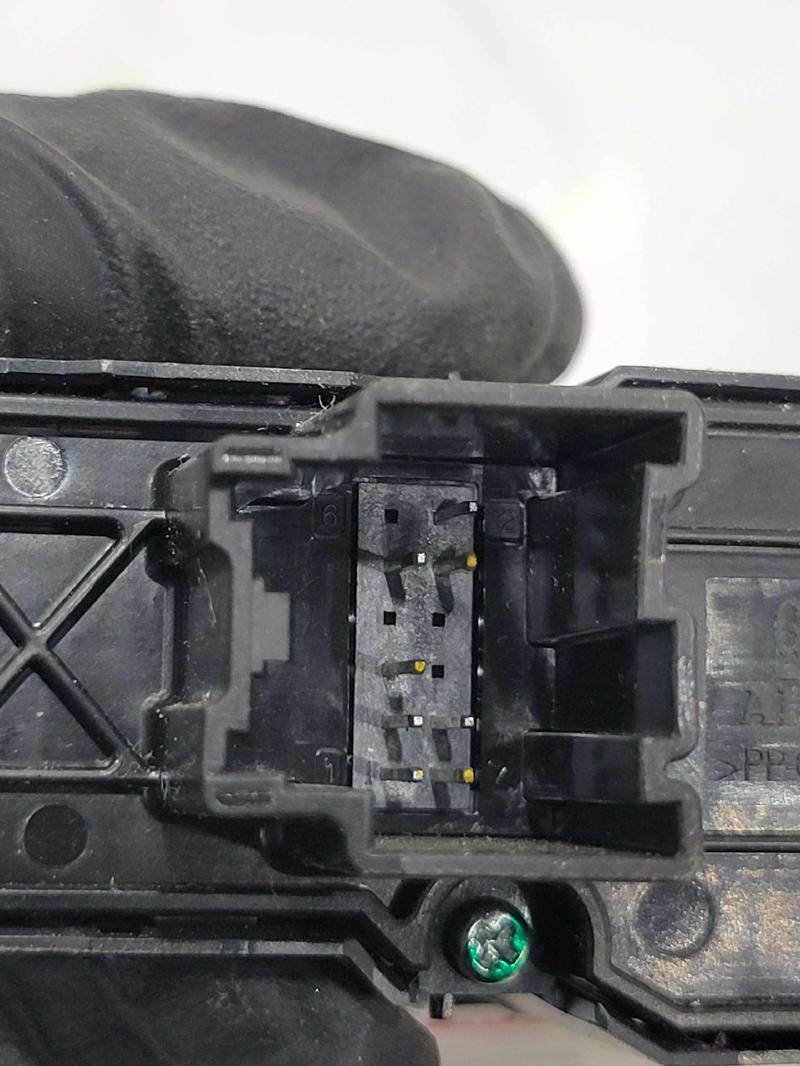 2017 Chevrolet Malibu Headlight Switch (Dash Mtd)