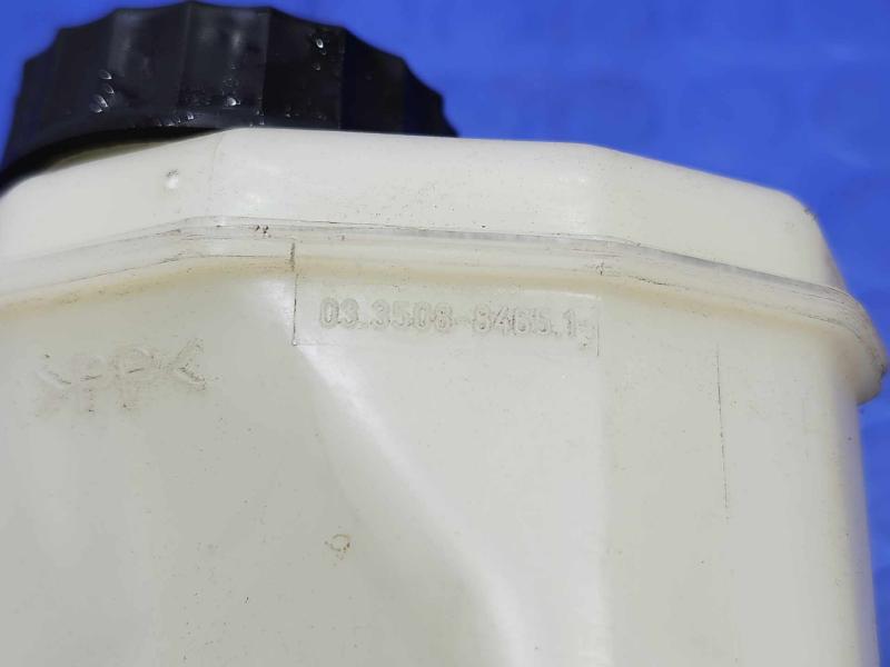 2003-2005 BMW Z4 Brake Master Cylinder Assembly Genuine OEM Part 34316763670