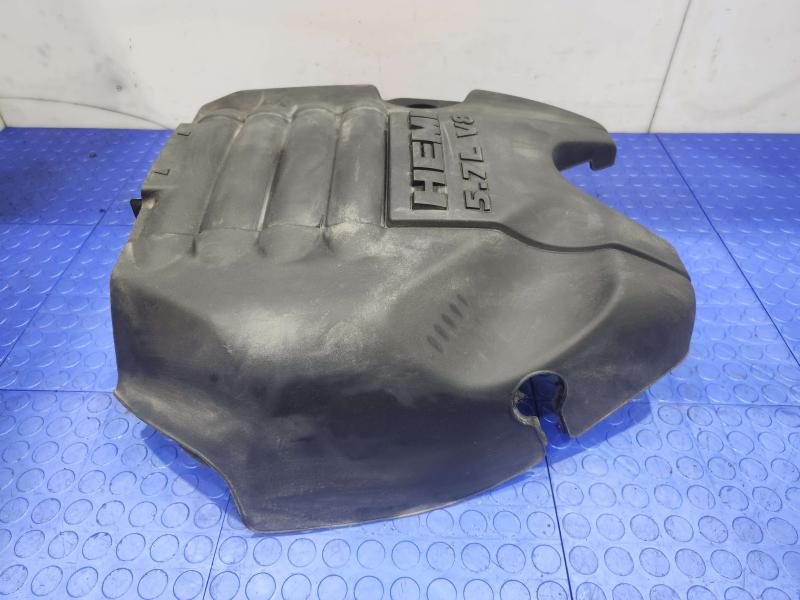 2010 Dodge Ram 1500 Engine Cover