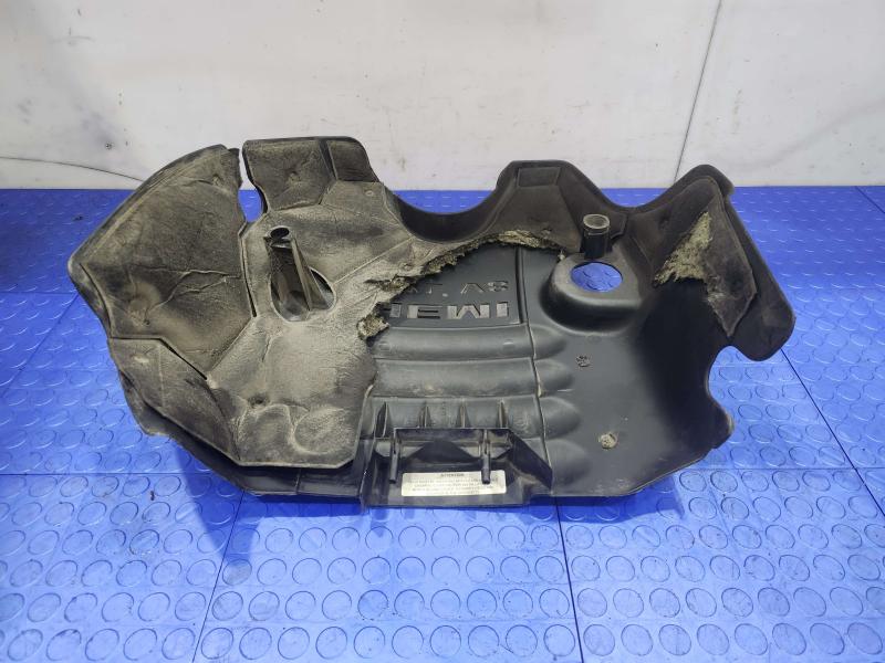 2010 Dodge Ram 1500 Engine Cover