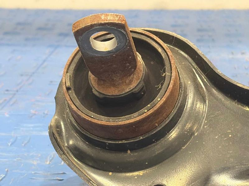 2019 Honda Civic Lower Control Arm Rr