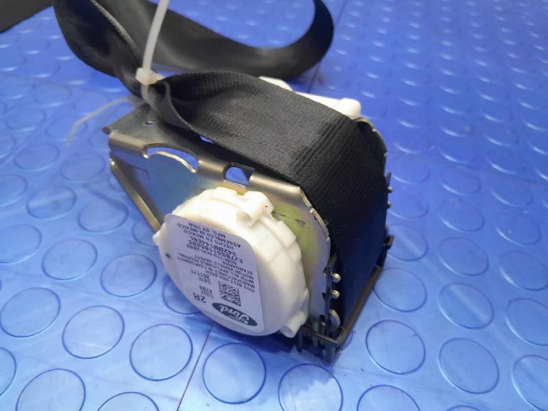 2017 Lincoln MKC Rear Seat Belt