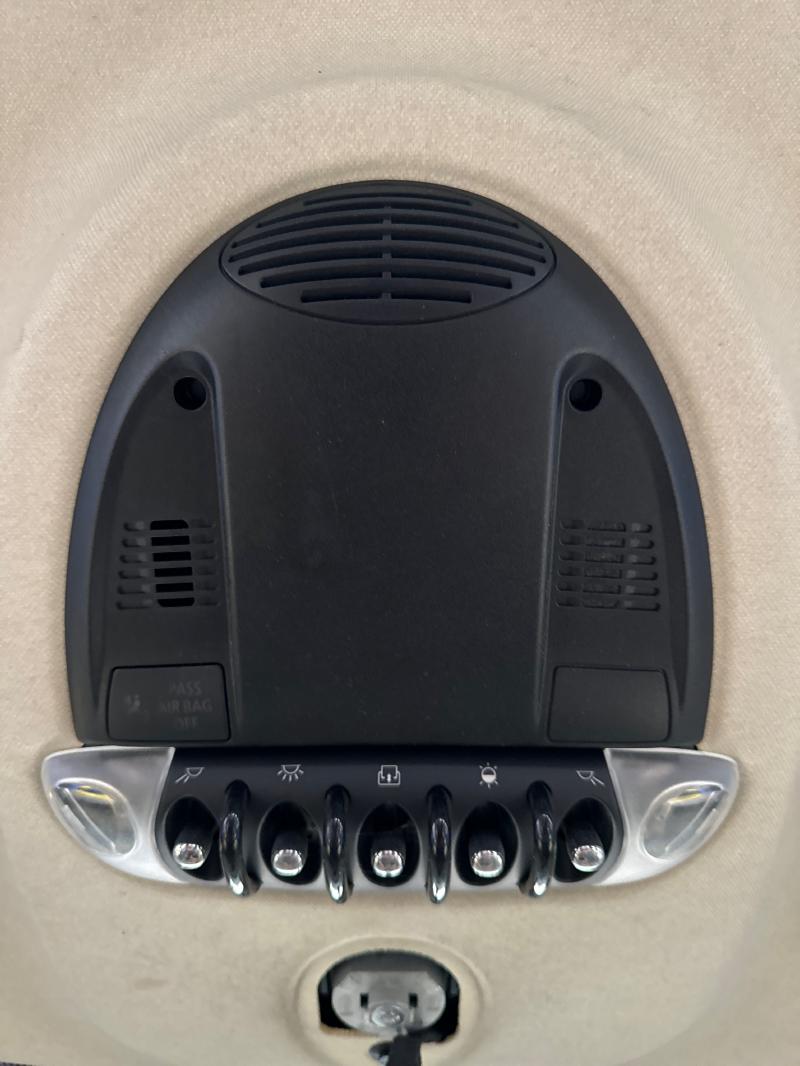 2012 MINI Cooper Countryman Front Console