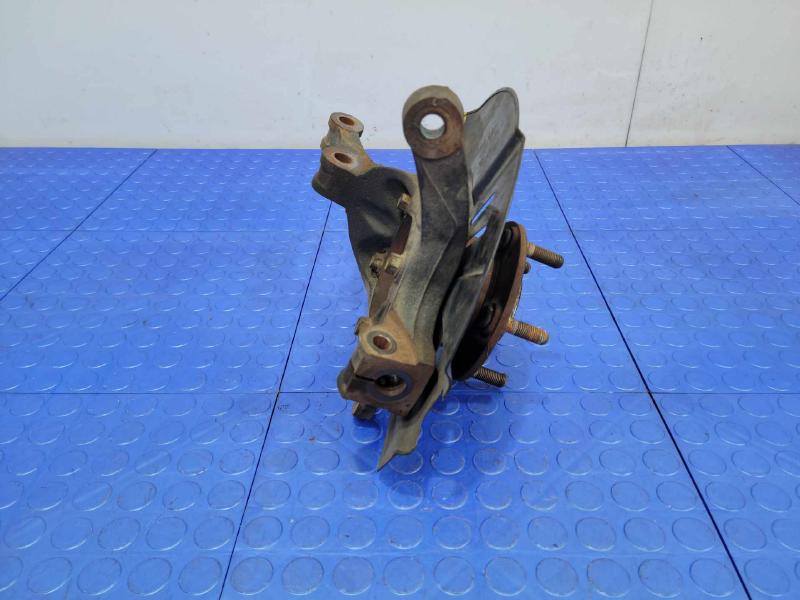 2016 Kia Sedona Spindle Knuckle Front