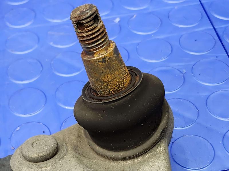 2019 Honda HR-V Lower Control Arm Front