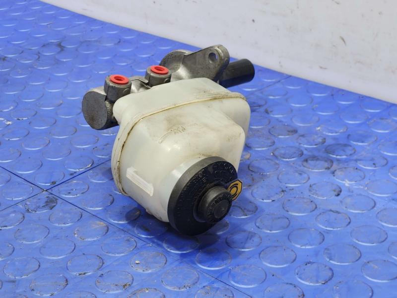 2014 Toyota RAV4 Master Cylinder