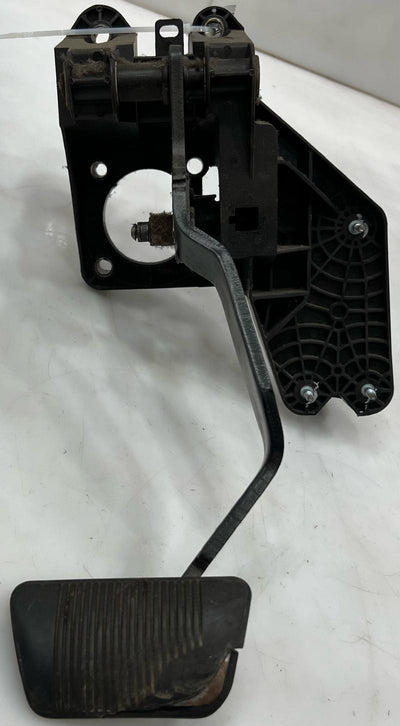 2012 Dodge Grand Caravan Brake Pedal