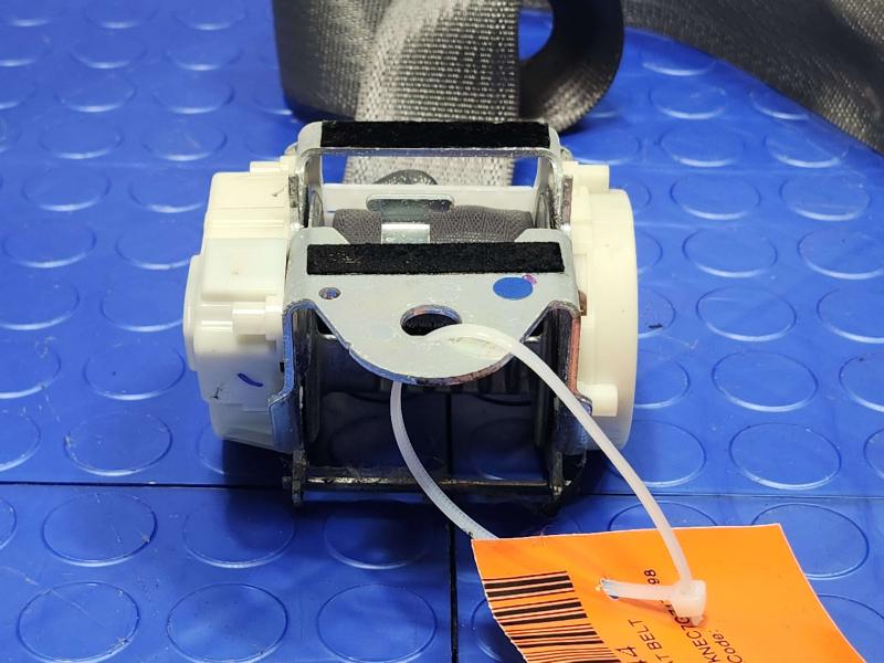 2016 Chevrolet Silverado 1500 Rear Seat Belt