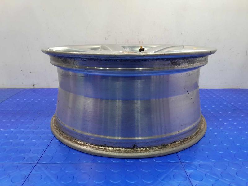 2007 Pontiac Solstice Wheel