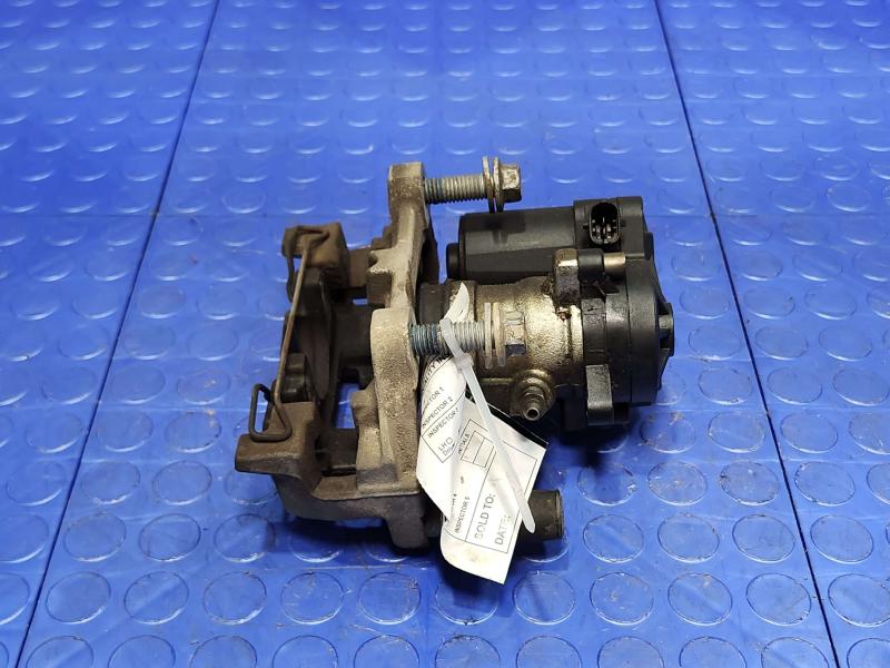 2015 Ford Fusion Caliper
