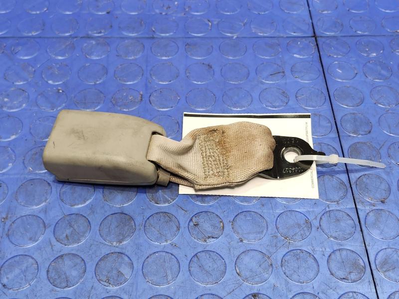2016 Kia Sedona Rear Seat Belt