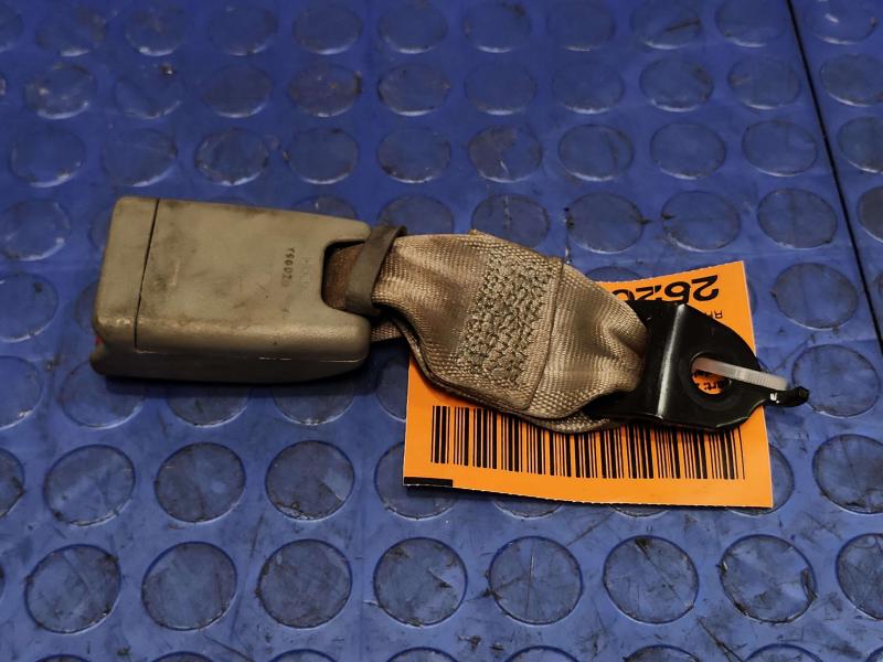2016 Kia Sedona Rear Seat Belt