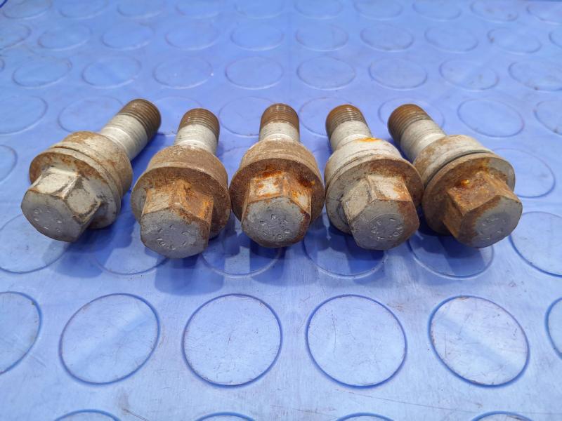 2014 Audi Q5 Lug Nuts