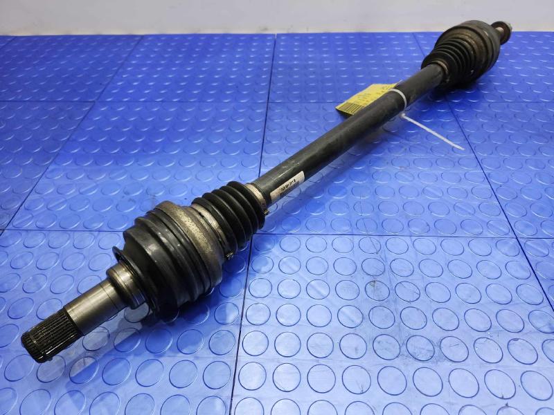 2015 Audi Q7 Axle Shaft