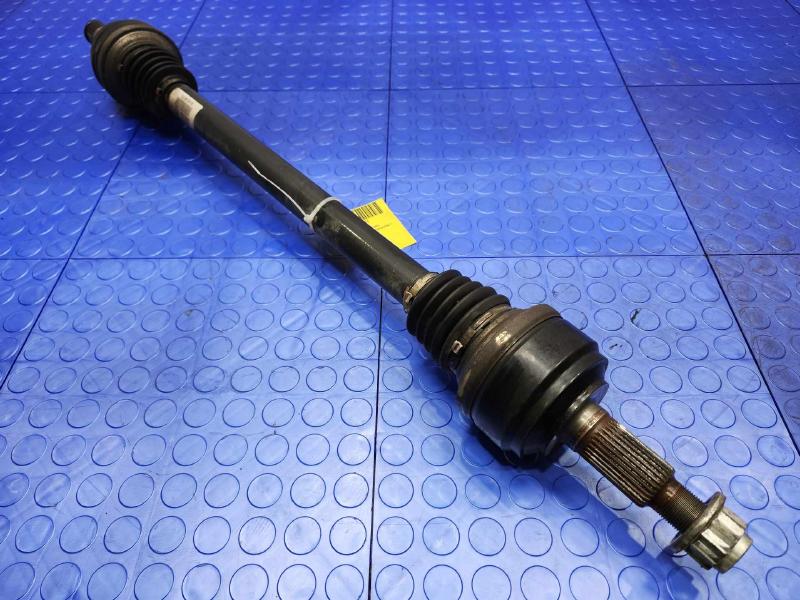 2015 Audi Q7 Axle Shaft