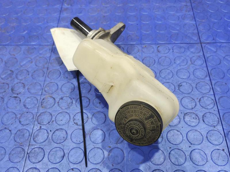 2016 Toyota Corolla Master Cylinder