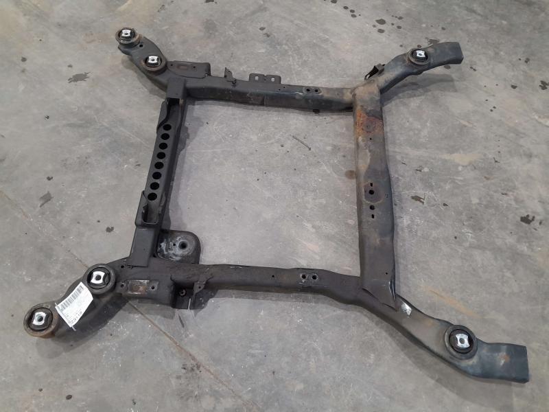 2007 Cadillac DTS Crossmember/Cradle/Undercarria