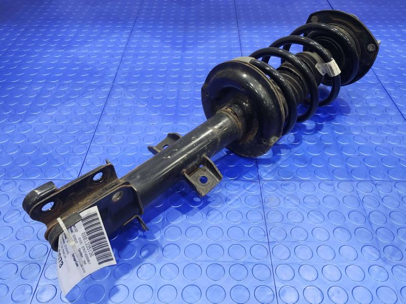 2011 Kia Sorento Strut Assembly