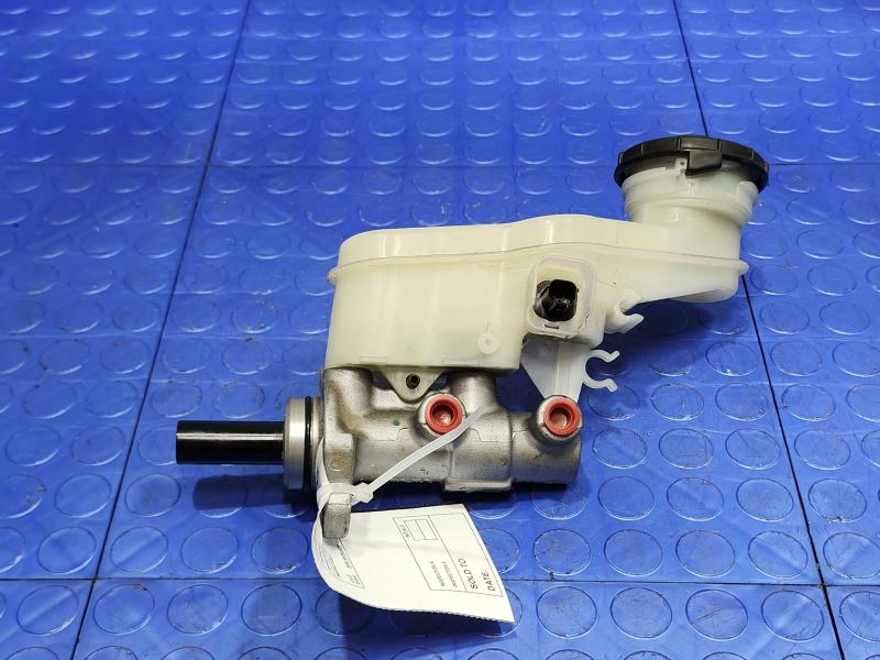 2015 Honda Fit Master Cylinder