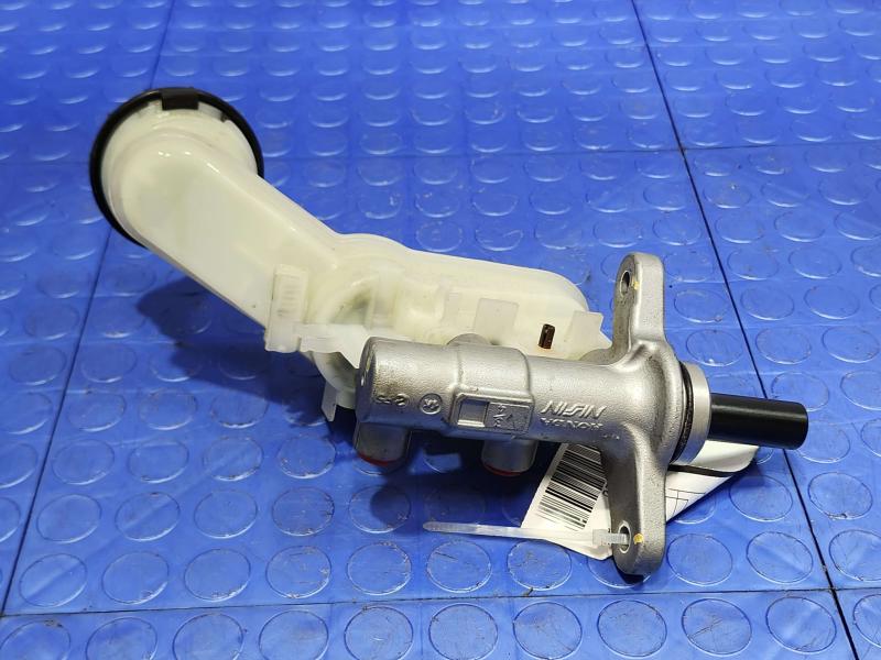 2015 Honda Fit Master Cylinder