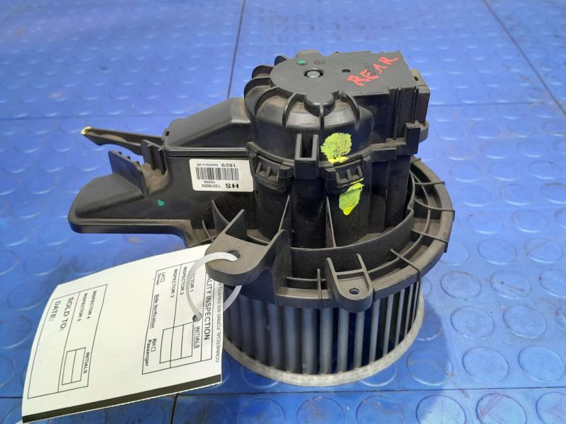 2017-2023 GMC Acadia Rear Heater AC Blower Motor Assembly Genuine OEM 84879262