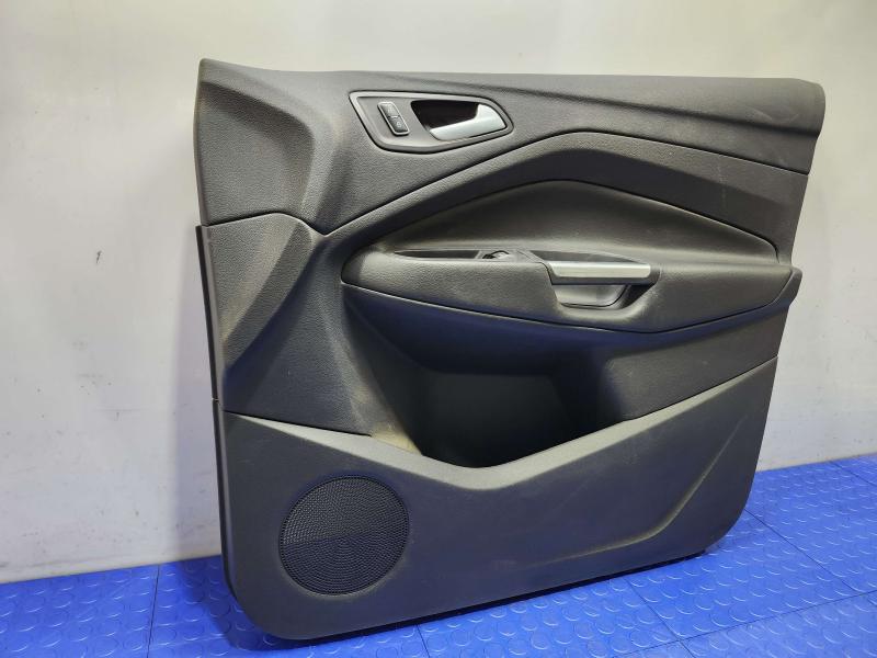 2016 Ford Escape Front Door Trim Panel