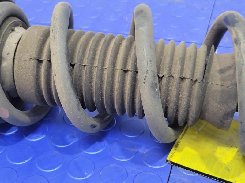 2016 Infiniti QX50 Strut Assembly