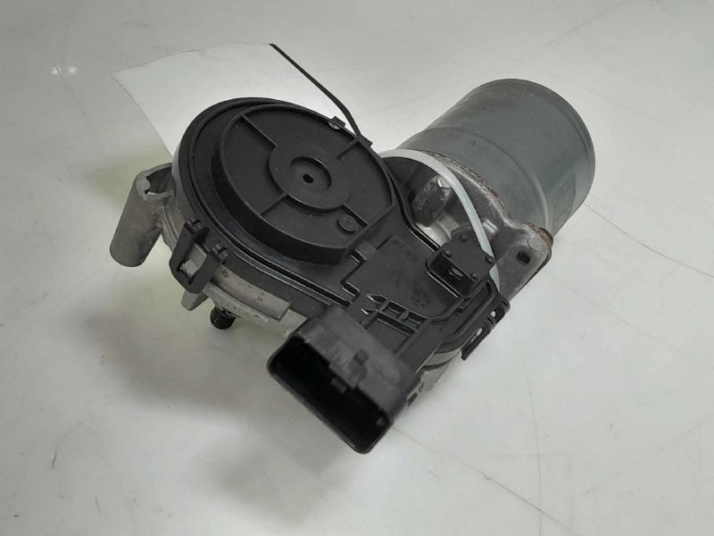 2018 - 2020 Hyundai Elantra Windshield Wiper Motor OEM 98110F2000