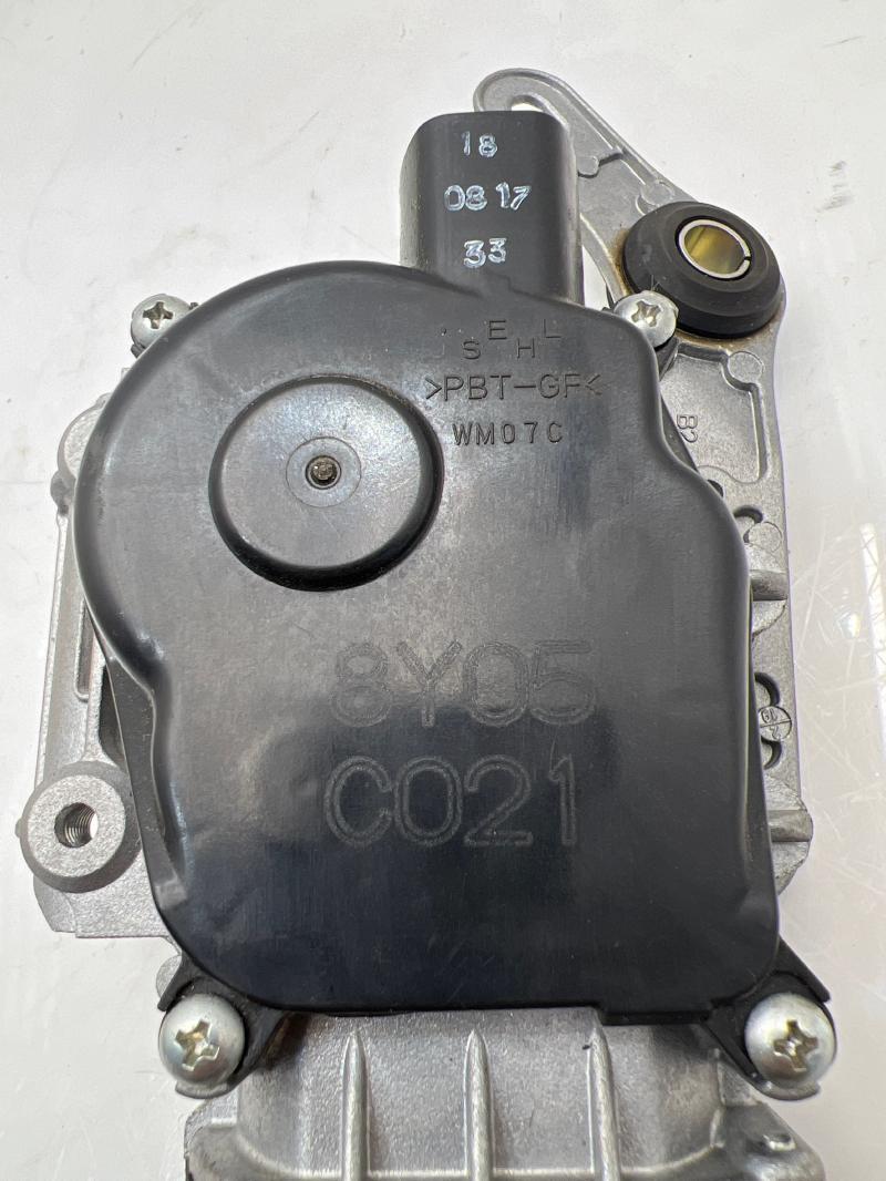 2013 - 2019 Nissan Sentra Windshield Wiper Motor OEM 288103SG0A