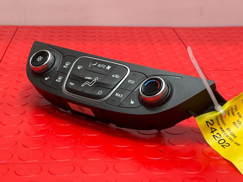 2016 Chevrolet Volt Heater A/C Control