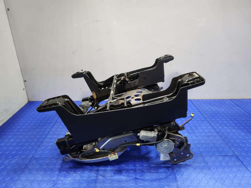 2011 Mazda CX-9 Seat Track