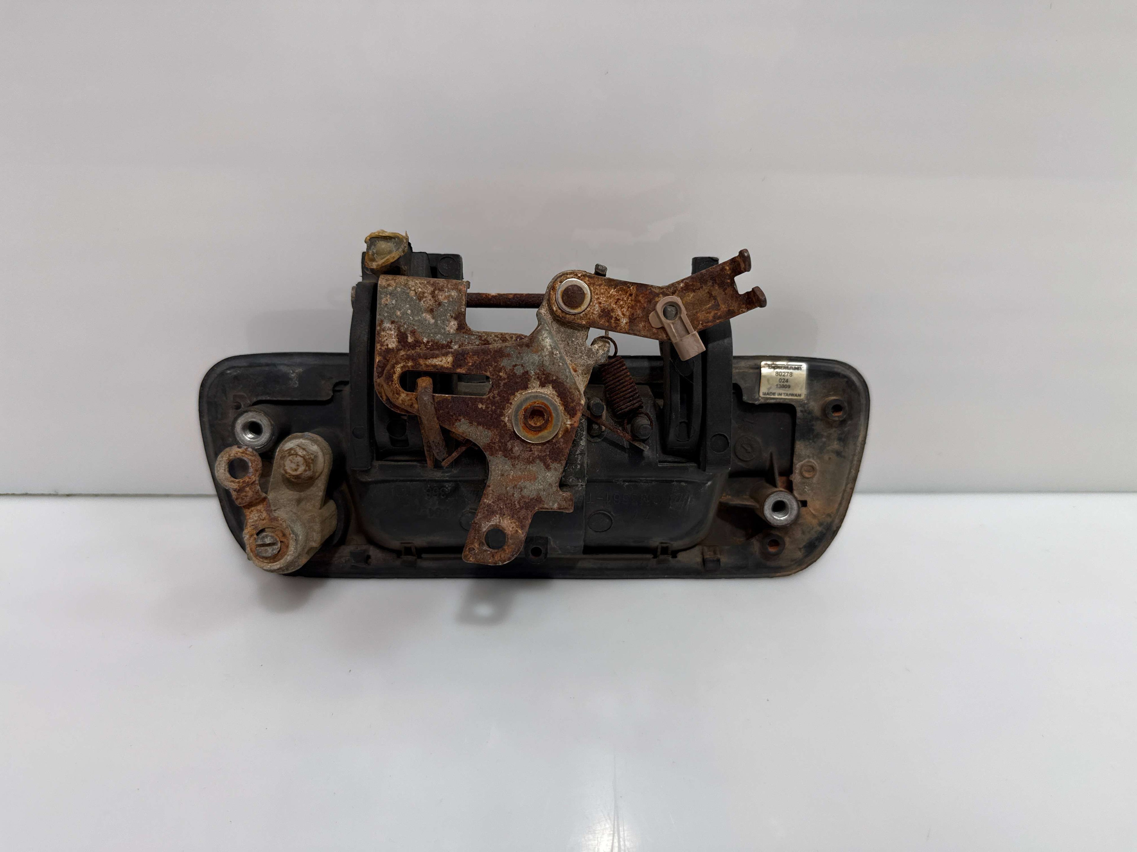 2004 Chevrolet Colorado Outside Door Handle