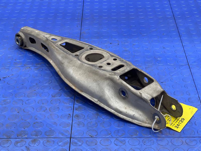 2020 GMC Terrain Lower Control Arm Rr