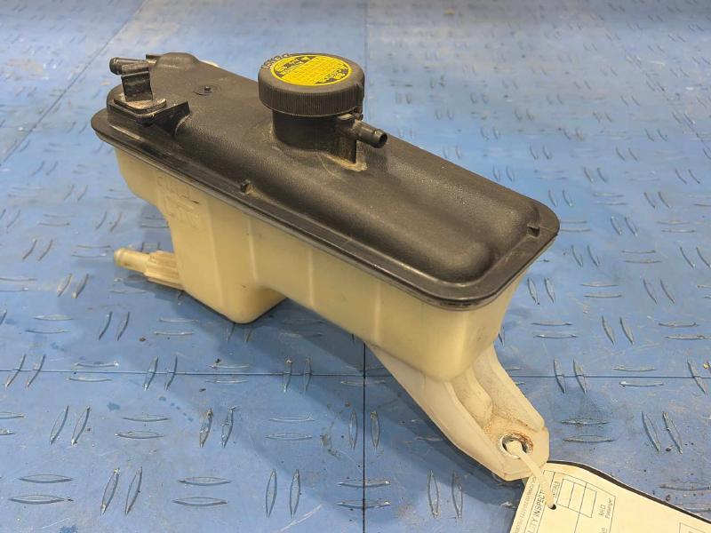 2007 Toyota RAV4 Coolant Recovery Bottle