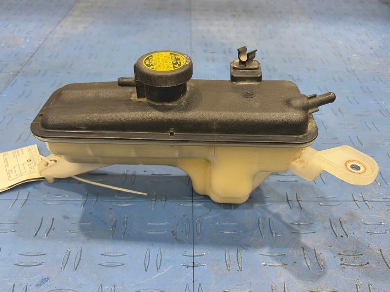 2007 Toyota RAV4 Coolant Recovery Bottle
