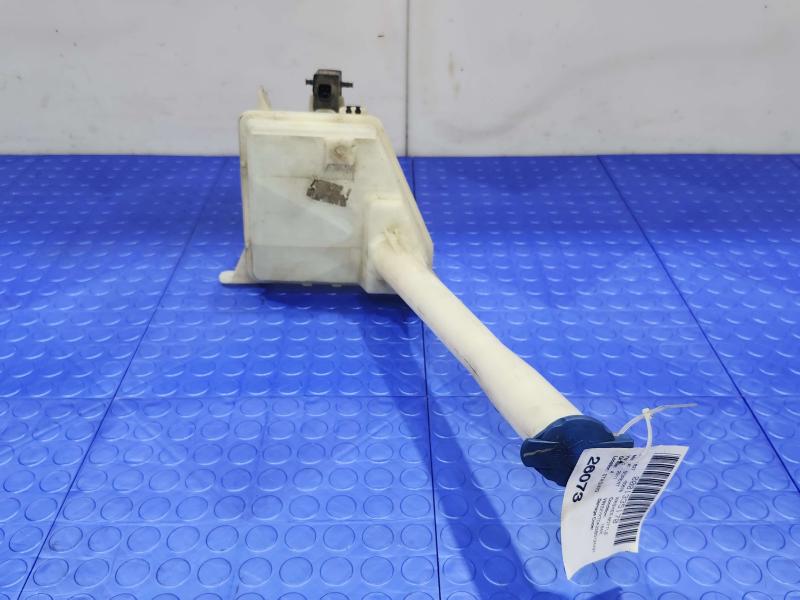2011 Kia Sorento Washer Bottle