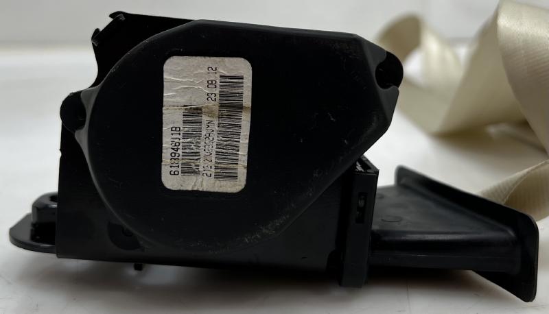 2013 Volkswagen Passat Rear Seat Belt