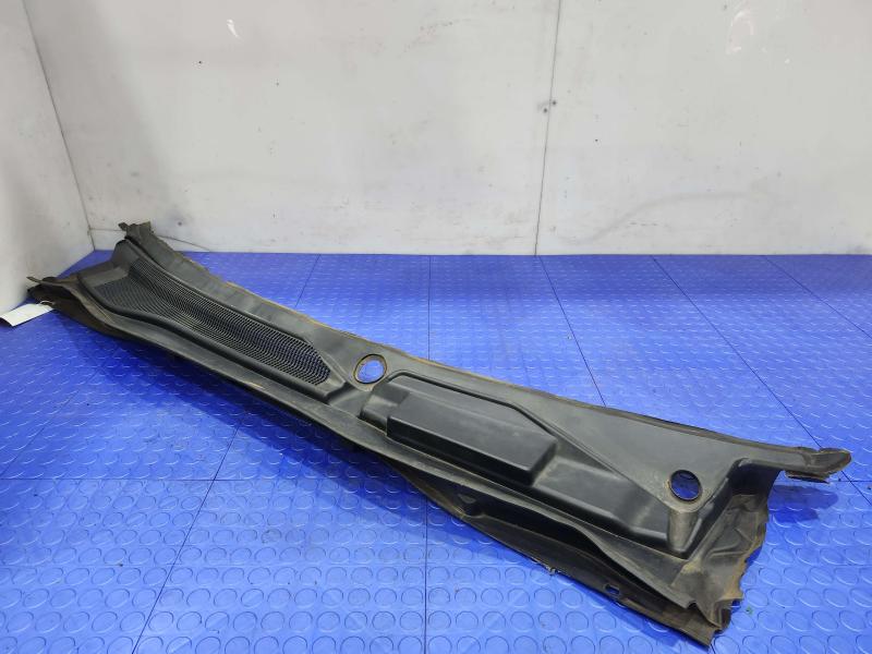2017 Dodge Grand Caravan Cowl