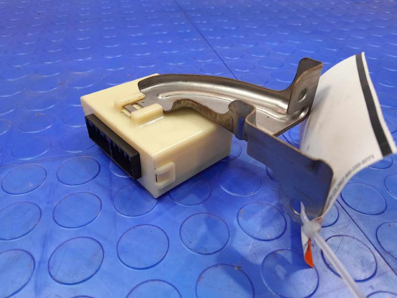 2007-2008 Honda Fit Security Unit Control Module Genuine OEM 39880S5AA01