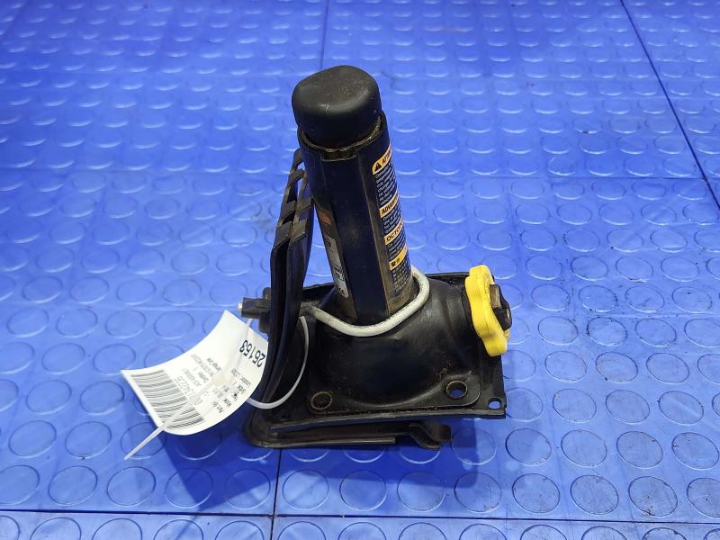 2014 Chevrolet Silverado 1500 Jack Assembly