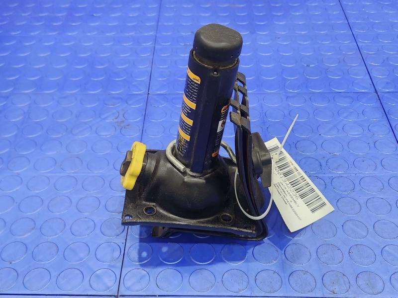 2014 Chevrolet Silverado 1500 Jack Assembly