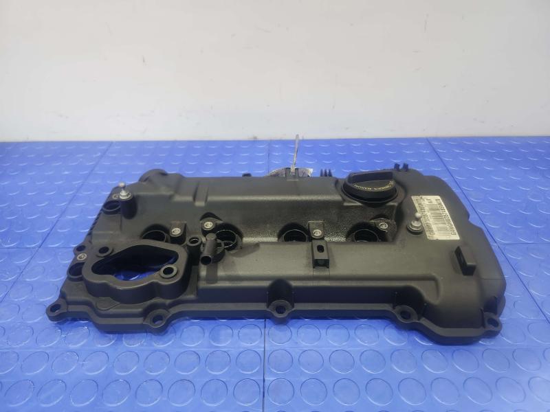 2016 Hyundai Sonata Valve Cover